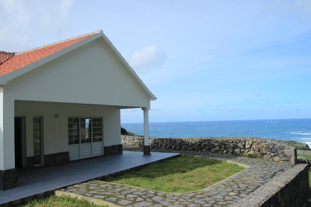 Vila Casas Da Cascata Lajes das Flores Pokoj fotografie